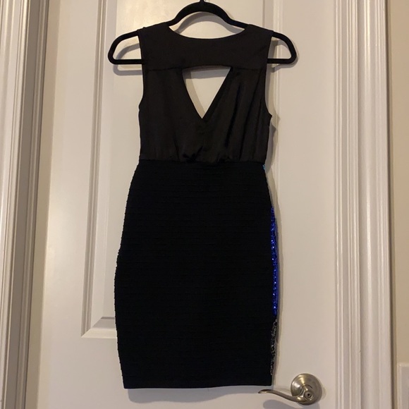 Bodycon sequin dress - Picture 4 of 4